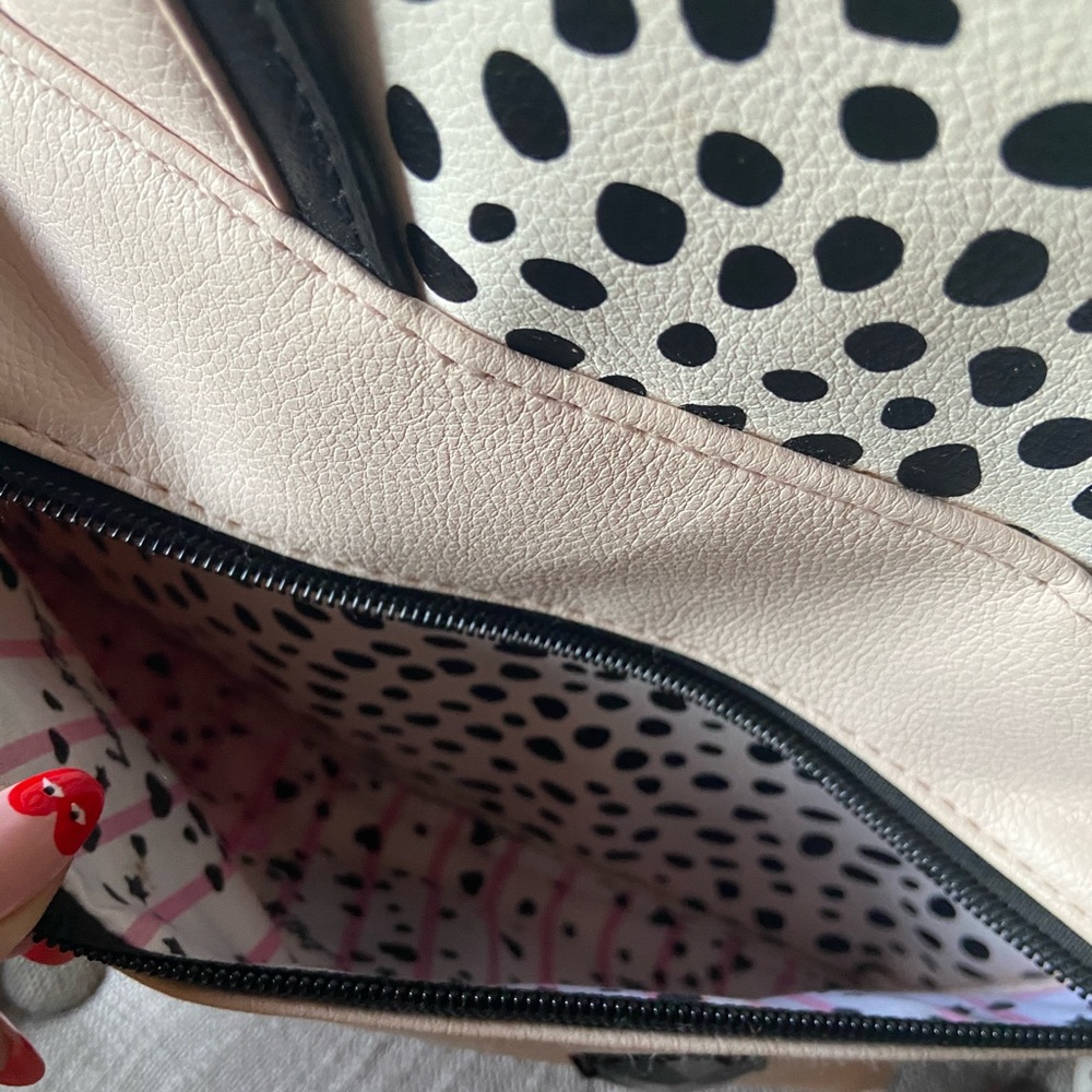 Betsey Johnson Kitty Backpack - Picture 10 of 12